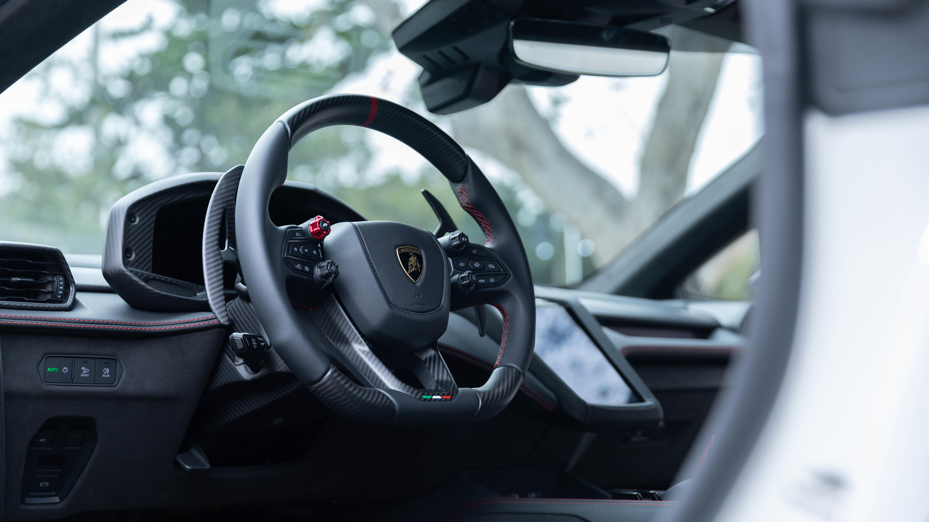 New Lamborghini Temerario Tricolore - steering wheel