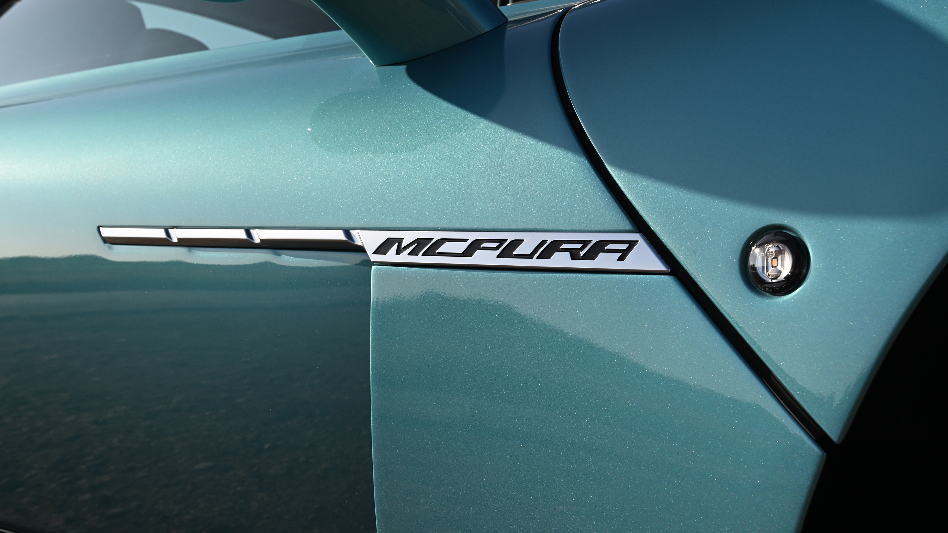 Maserati MCPure Cielo - 'MCPura' badging