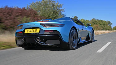 Maserati MCPure Cielo - rear tracking