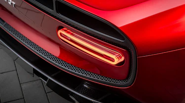McLaren M6GT Concept - rear light