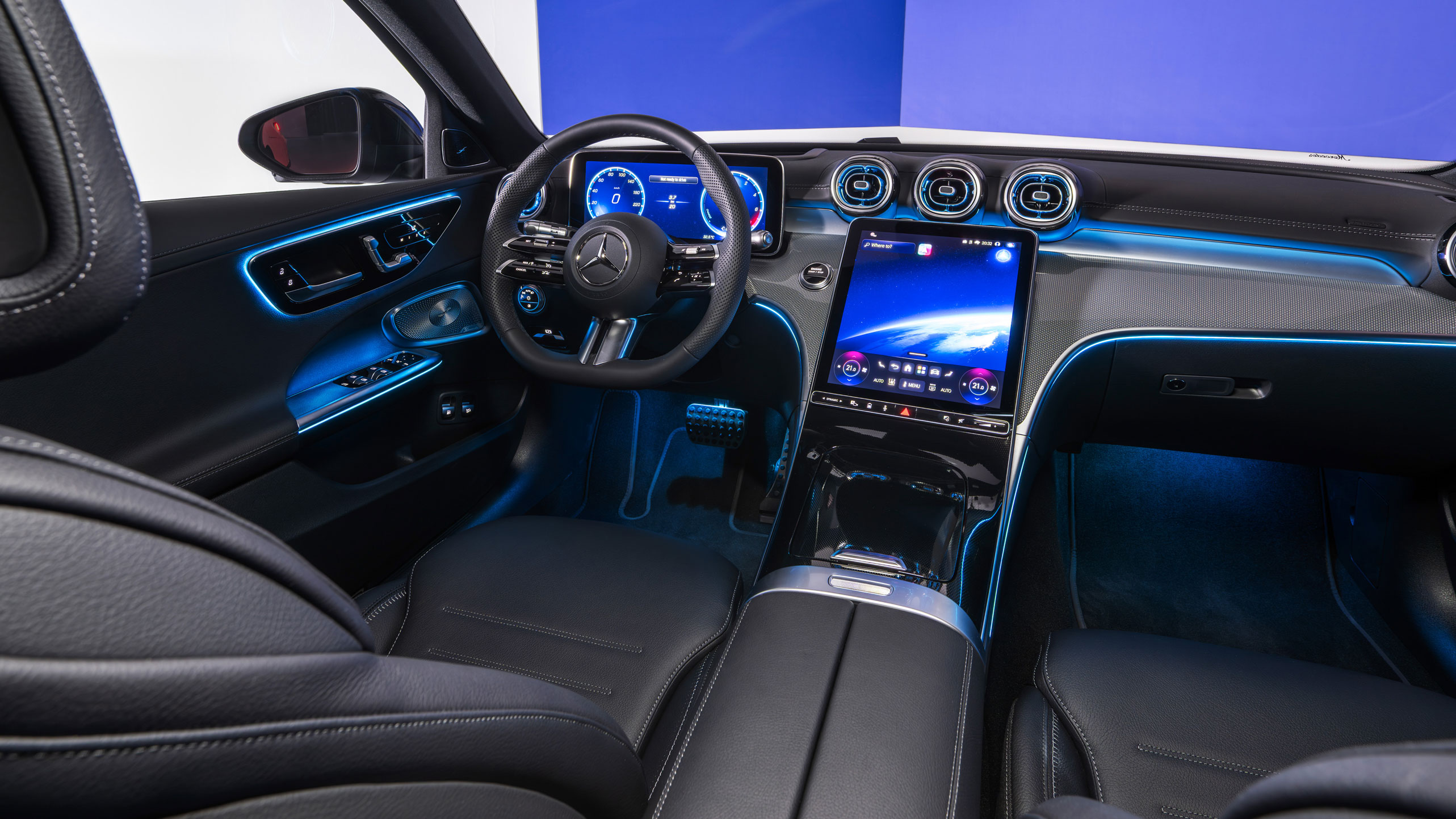 Mercedes C-Class facelift - interior