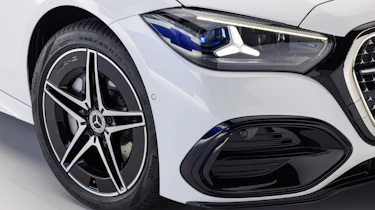 Mercedes C-Class facelift - front detail