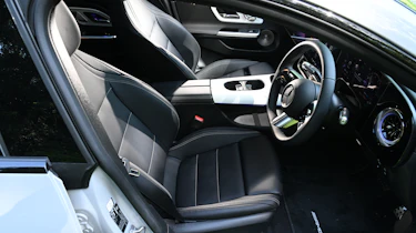 Mercedes CLA Hybrid - front seats