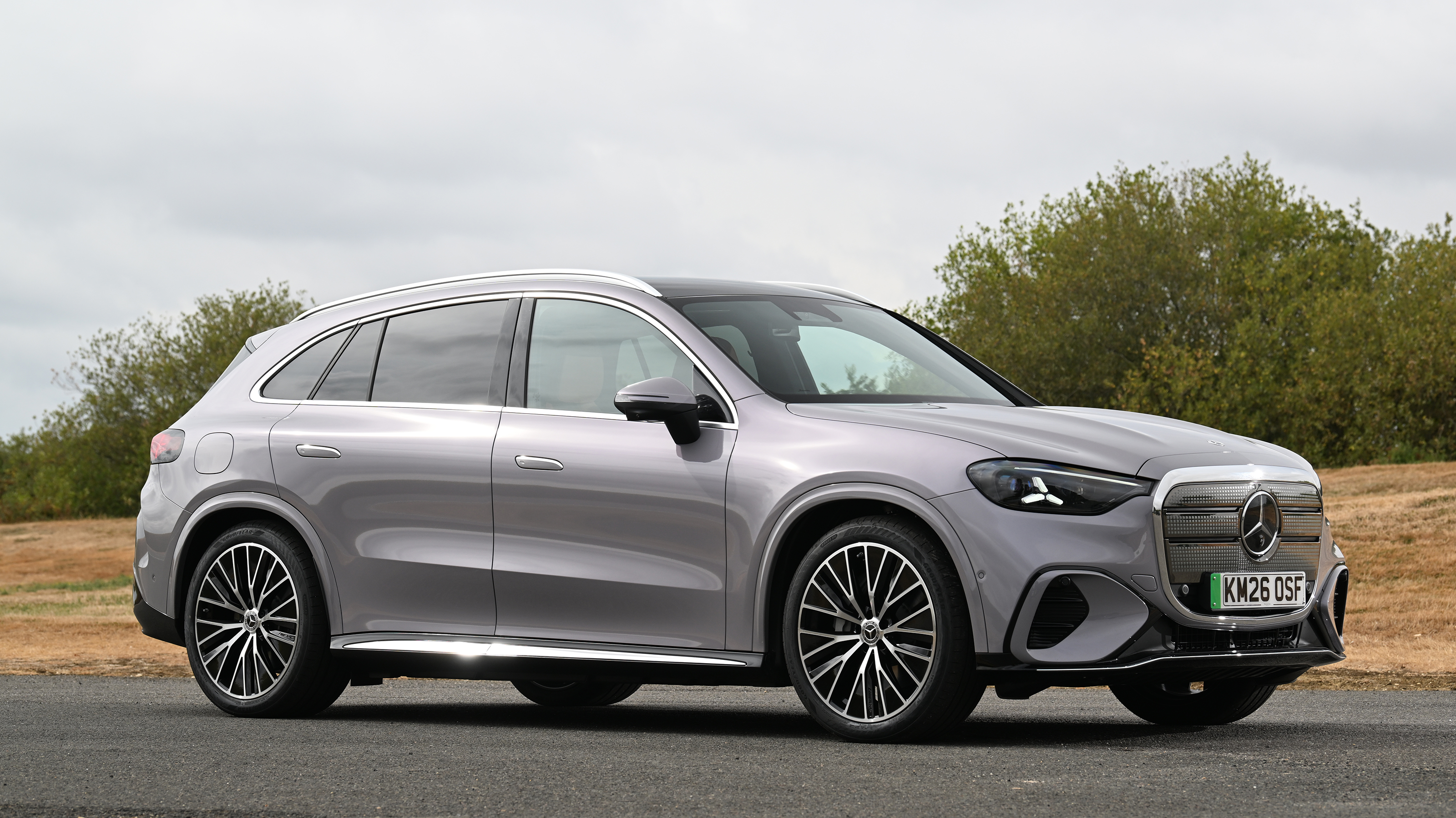 Mercedes GLC 2026 - front static 