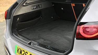 Mercedes GLC 2026 - boot
