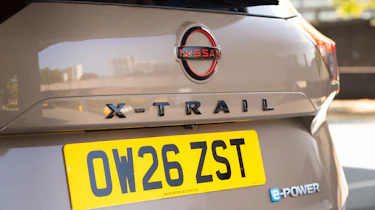 Nissan X-Trail - tailgate