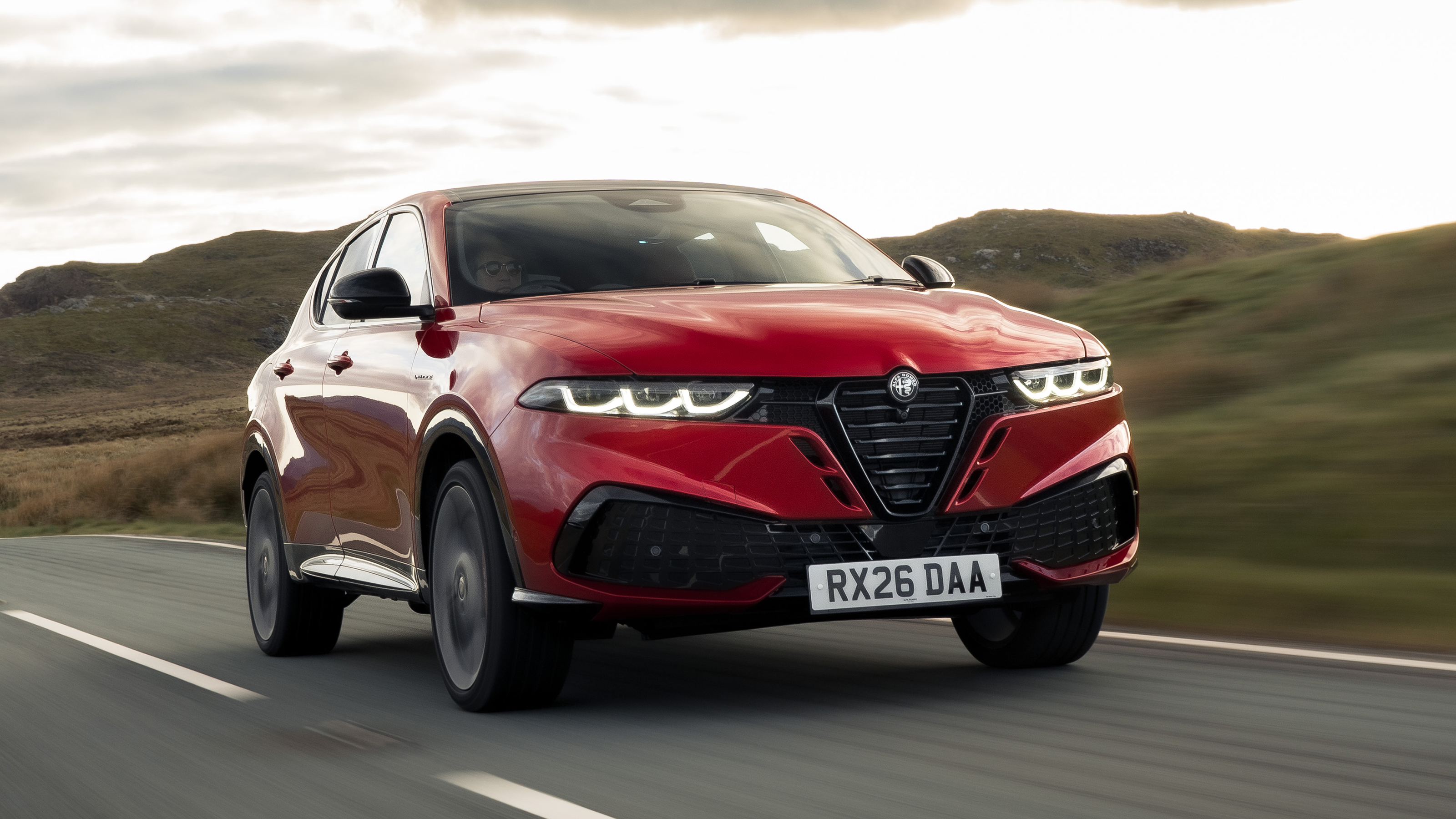 New Alfa Romeo Tonale - front tracking 