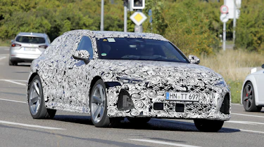 New Audi RS 6 Avant spy shot - front tracking