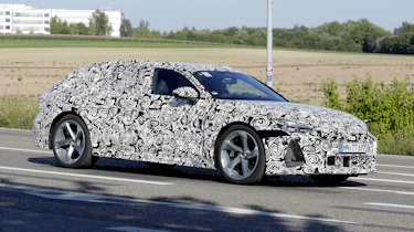New Audi RS 6 Avant spy shot - front cornering