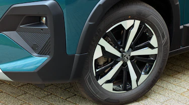Peugeot E-Rifter - wheel