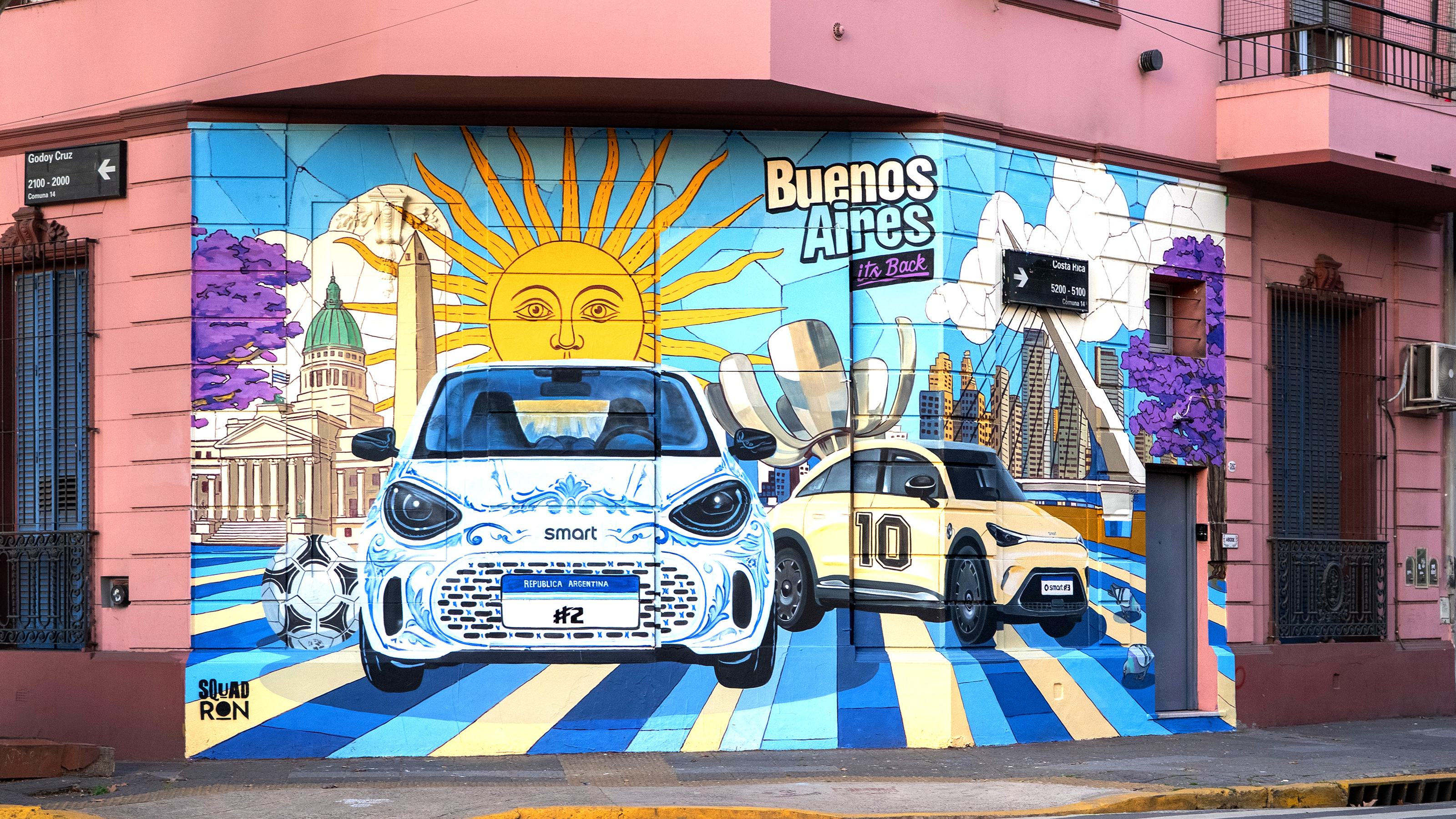 Smart #2 murals - white
