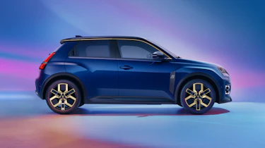 2026 Renault 5 update - side blue