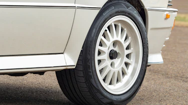 Audi Quattro - wheel
