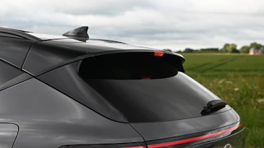 Hyundai Kona Mk2 - rear windscreen
