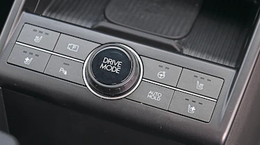 Hyundai Kona Mk2 - centre console switchgear
