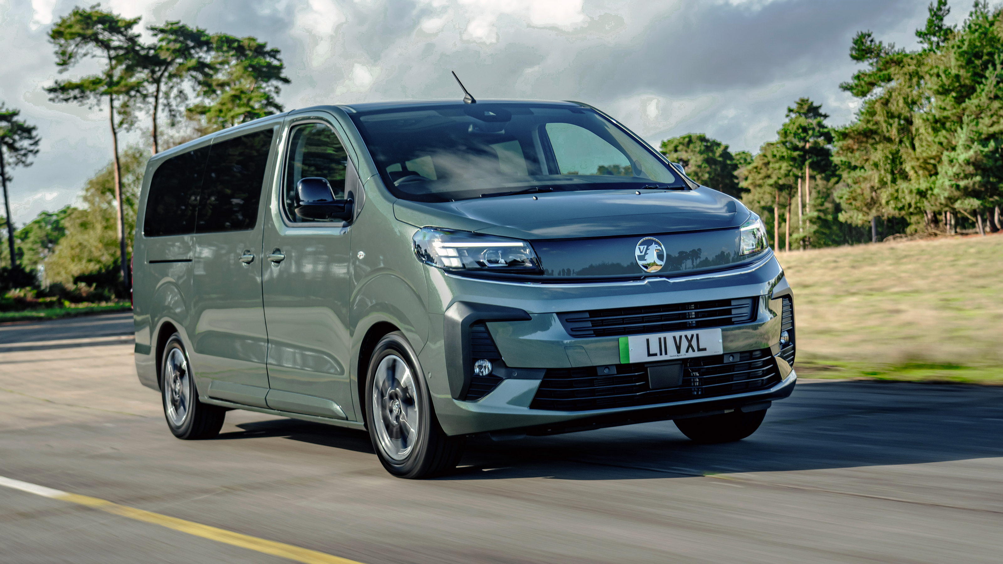 Vauxhall Vivaro Life Electric - front tracking