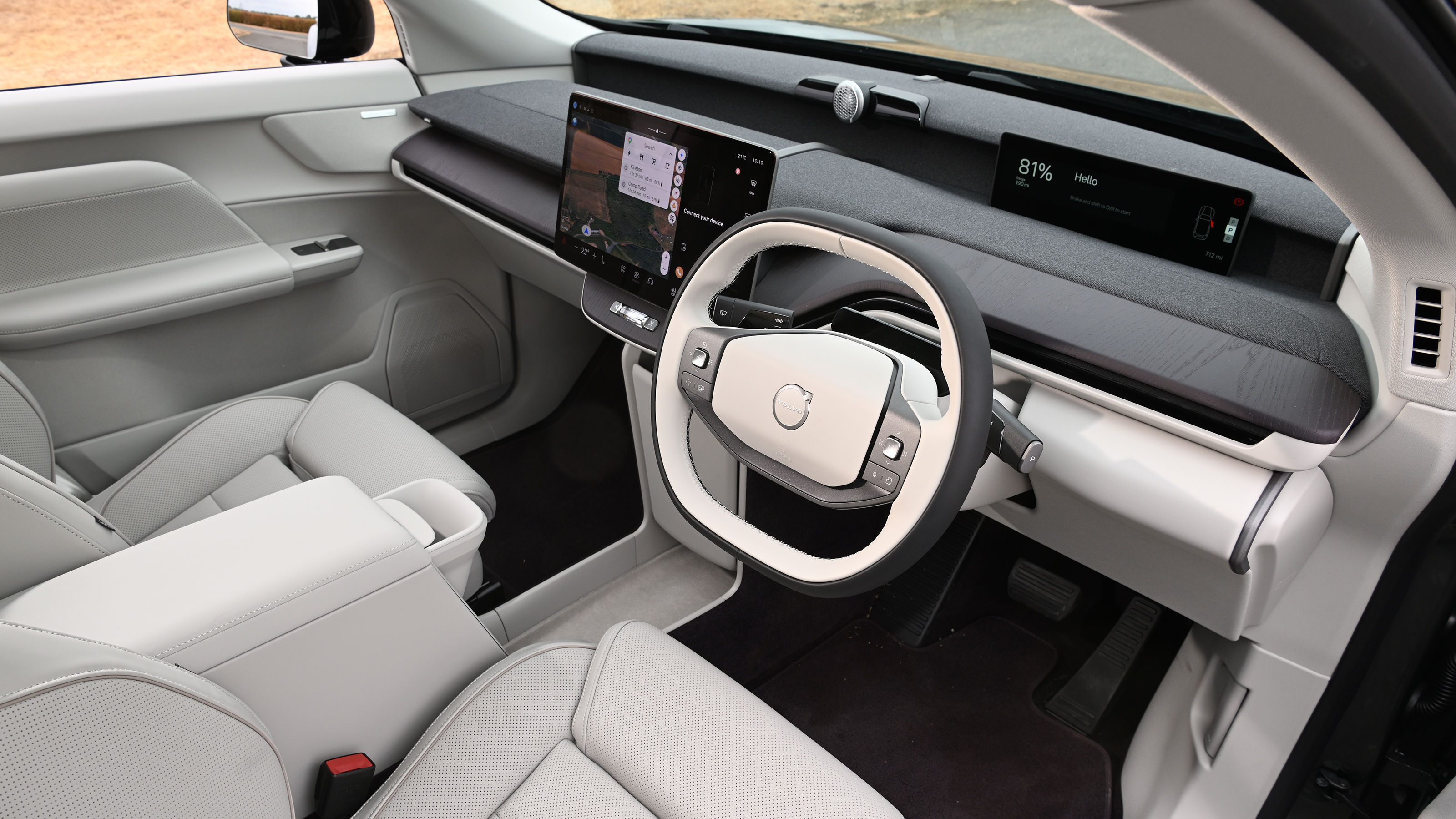 Volvo EX60 2026 - front interior 