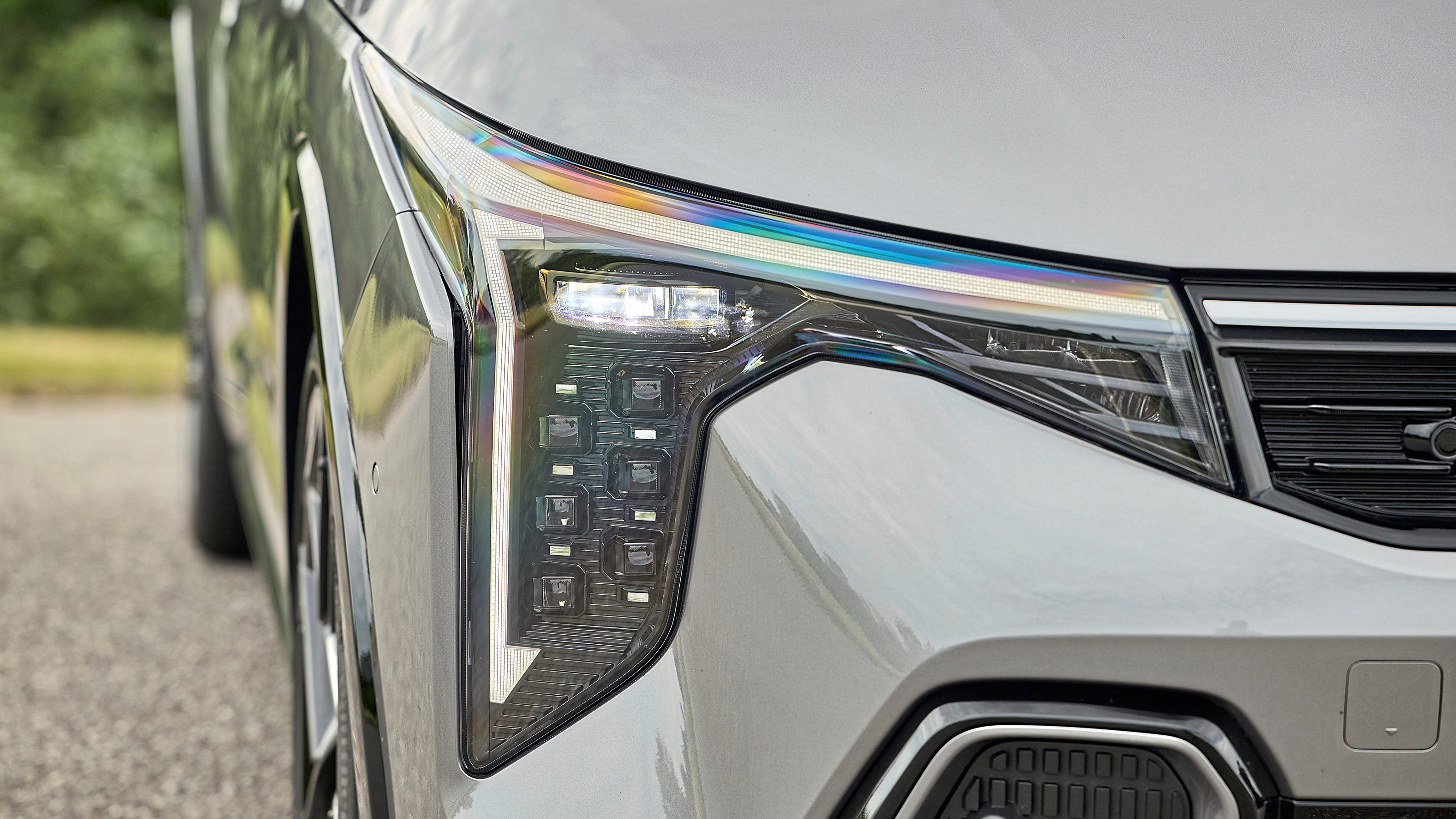 Kia K4 Sportswagon - headlight