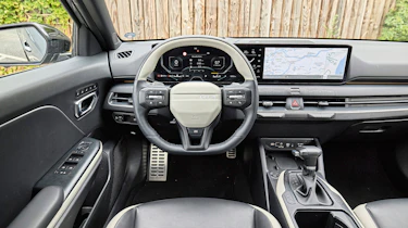 Kia K4 Sportswagon - dashboard