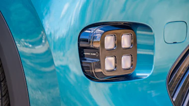 Aion UT - fog light