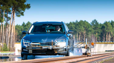 All Season tyre test - Skoda Octavia wet front testing