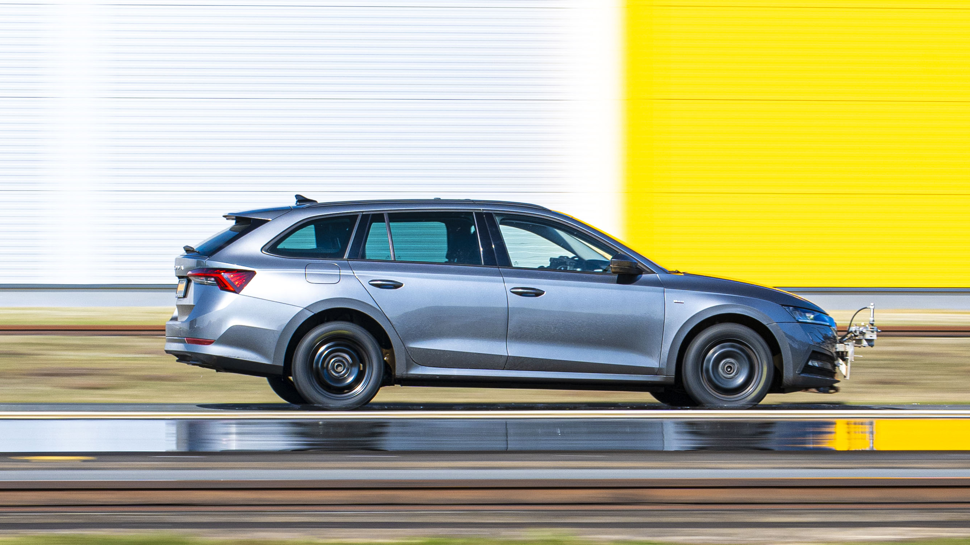 All Season tyre test - Skoda Octavia wet 