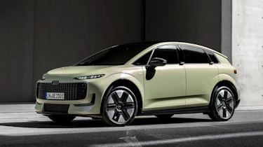 Audi A2 e-tron - front studio