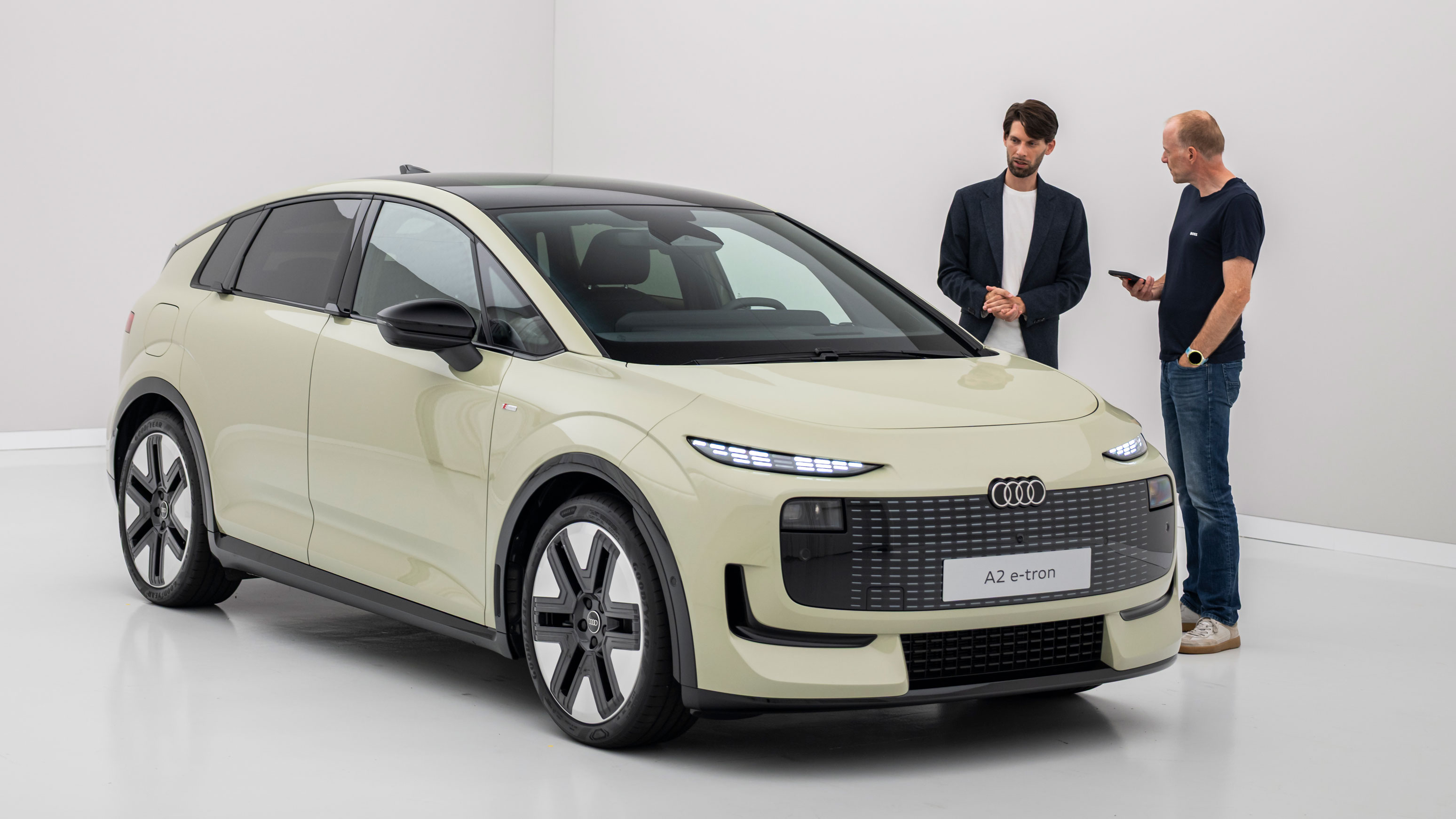 Audi A2 e-tron - Phil McNamara front interview