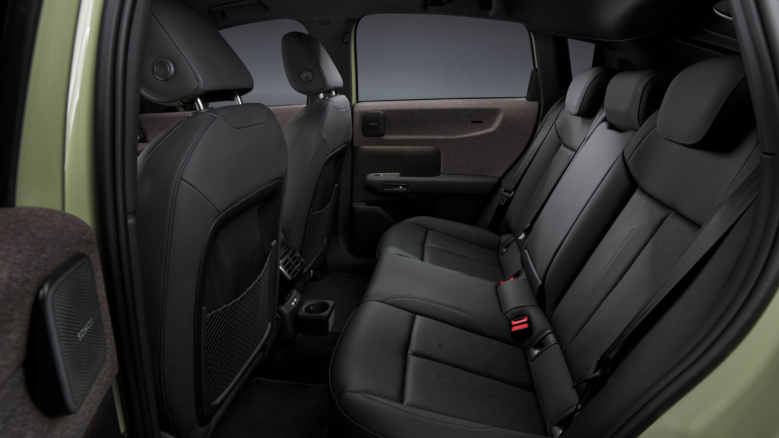 Audi A2 e-tron - rear seats