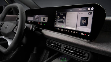 Audi A2 e-tron - screens