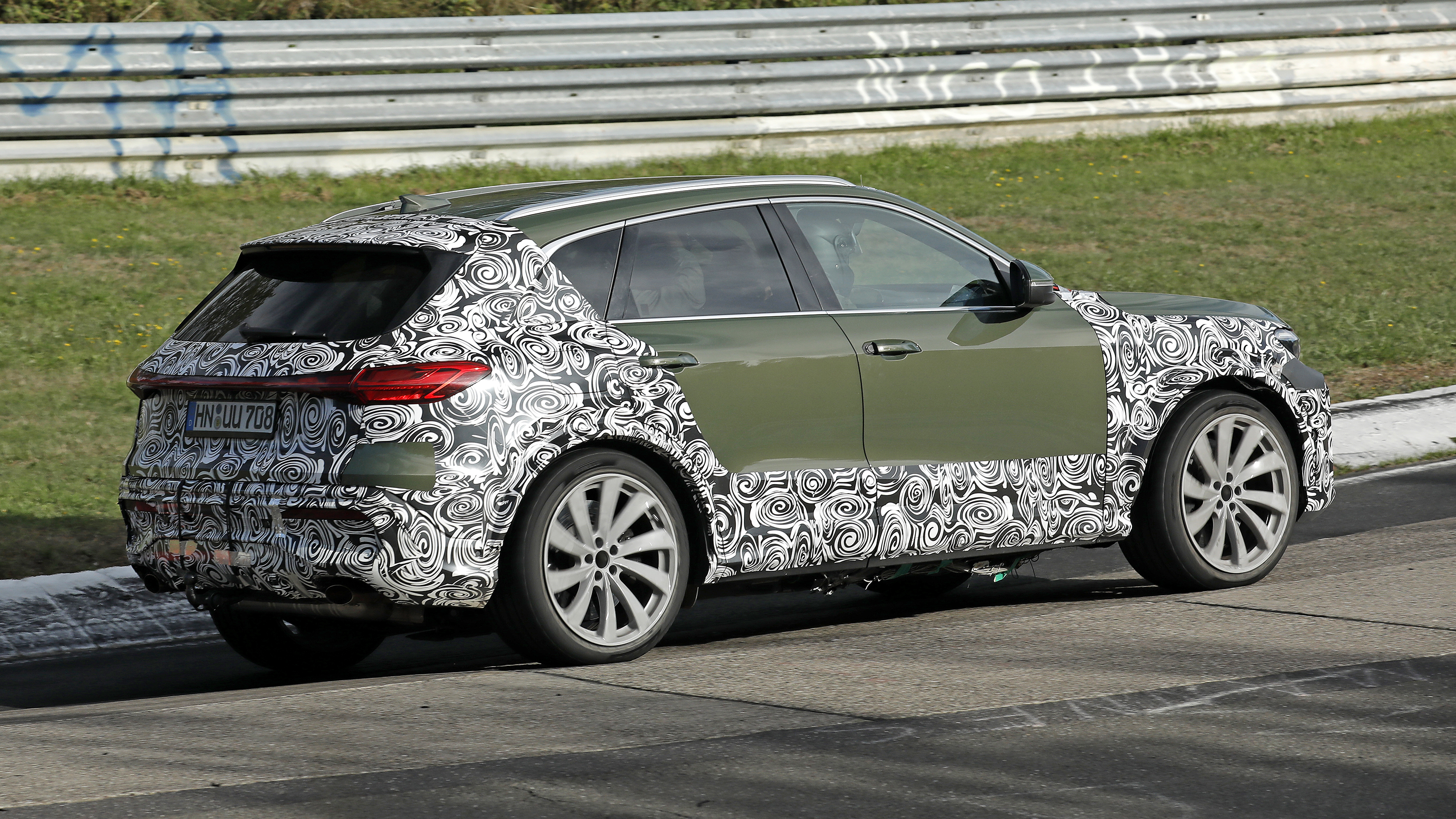 New Audi RS Q5 SUV - rear action 