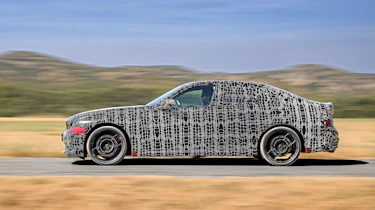 BMW M350 xDrive prototype - side
