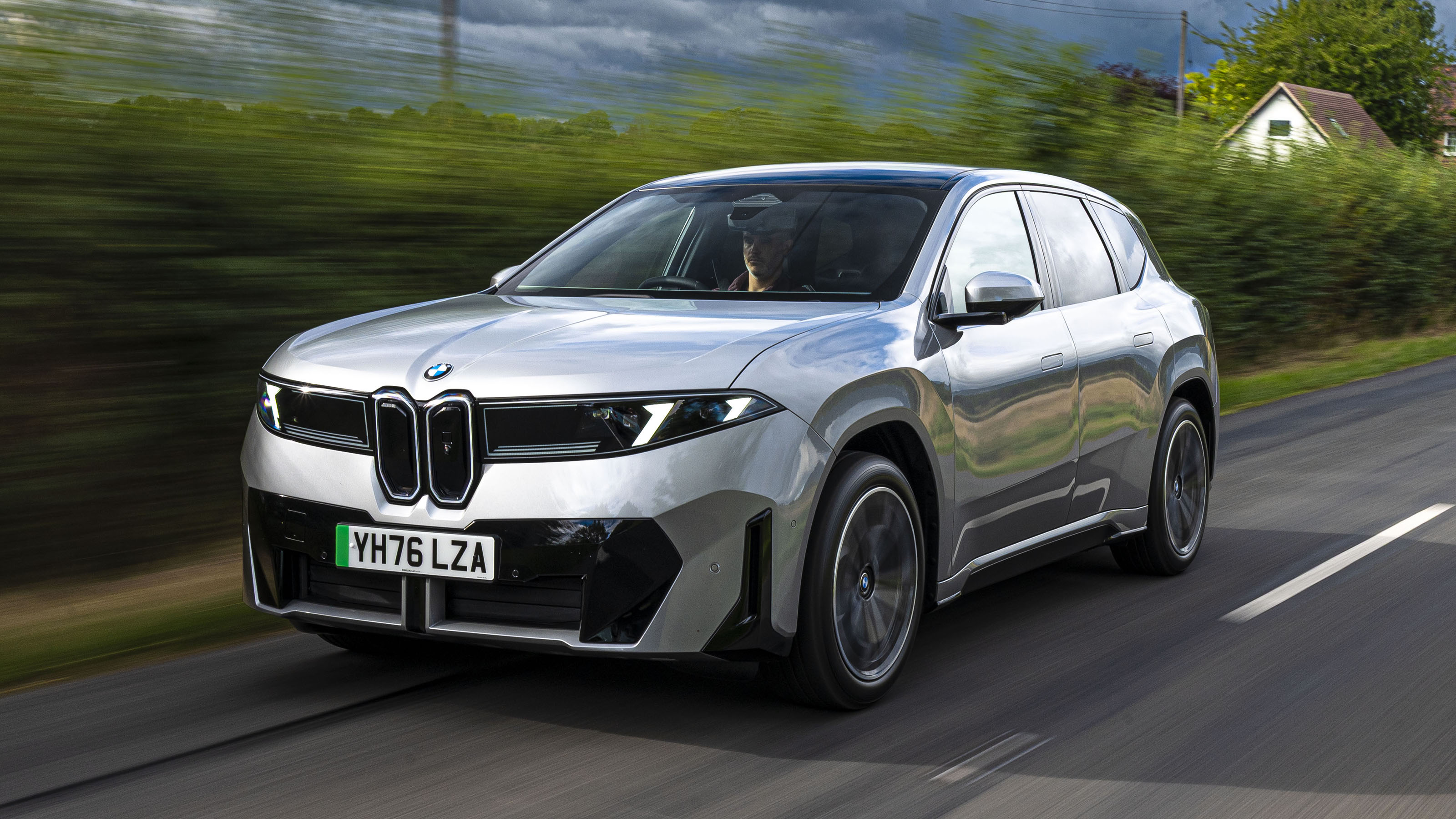 New BMW iX3 40 M Sport - front tracking 