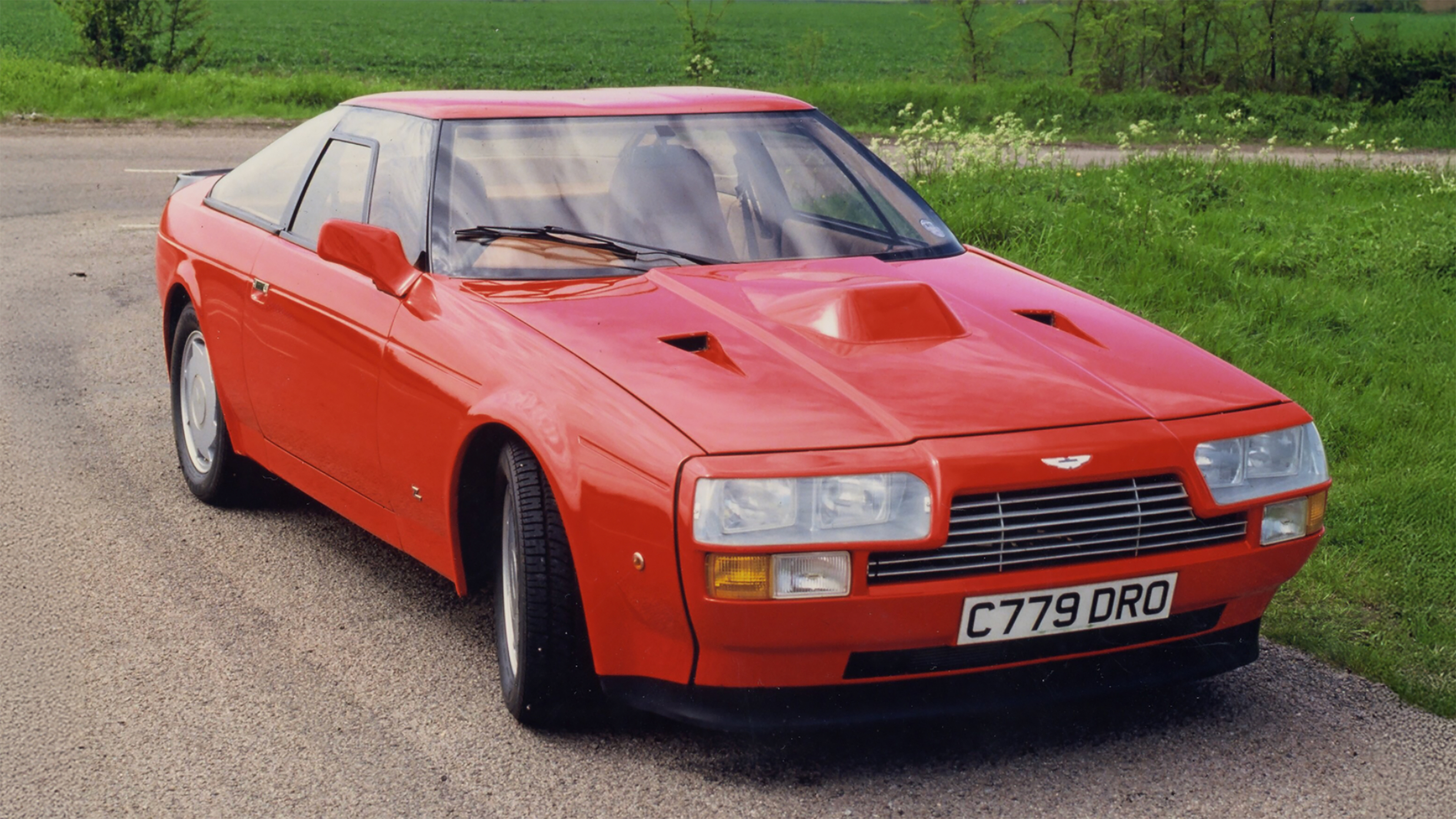 Best Aston Martins - V8 Vantage Zagato
