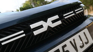 Dacia Bigster - grille