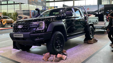 Ford Ranger Super Duty - front 3/4