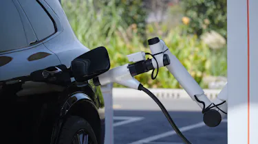 Geely Ultra-Fast AI-Powered Smart Charging - charging arm