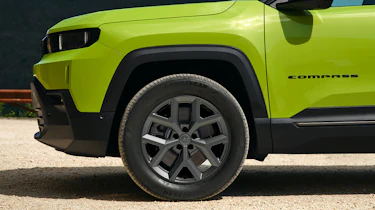 Jeep Compass Plug-In Hybrid - alloy