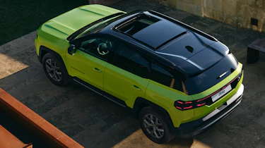 Jeep Compass Plug-In Hybrid - rear overhead