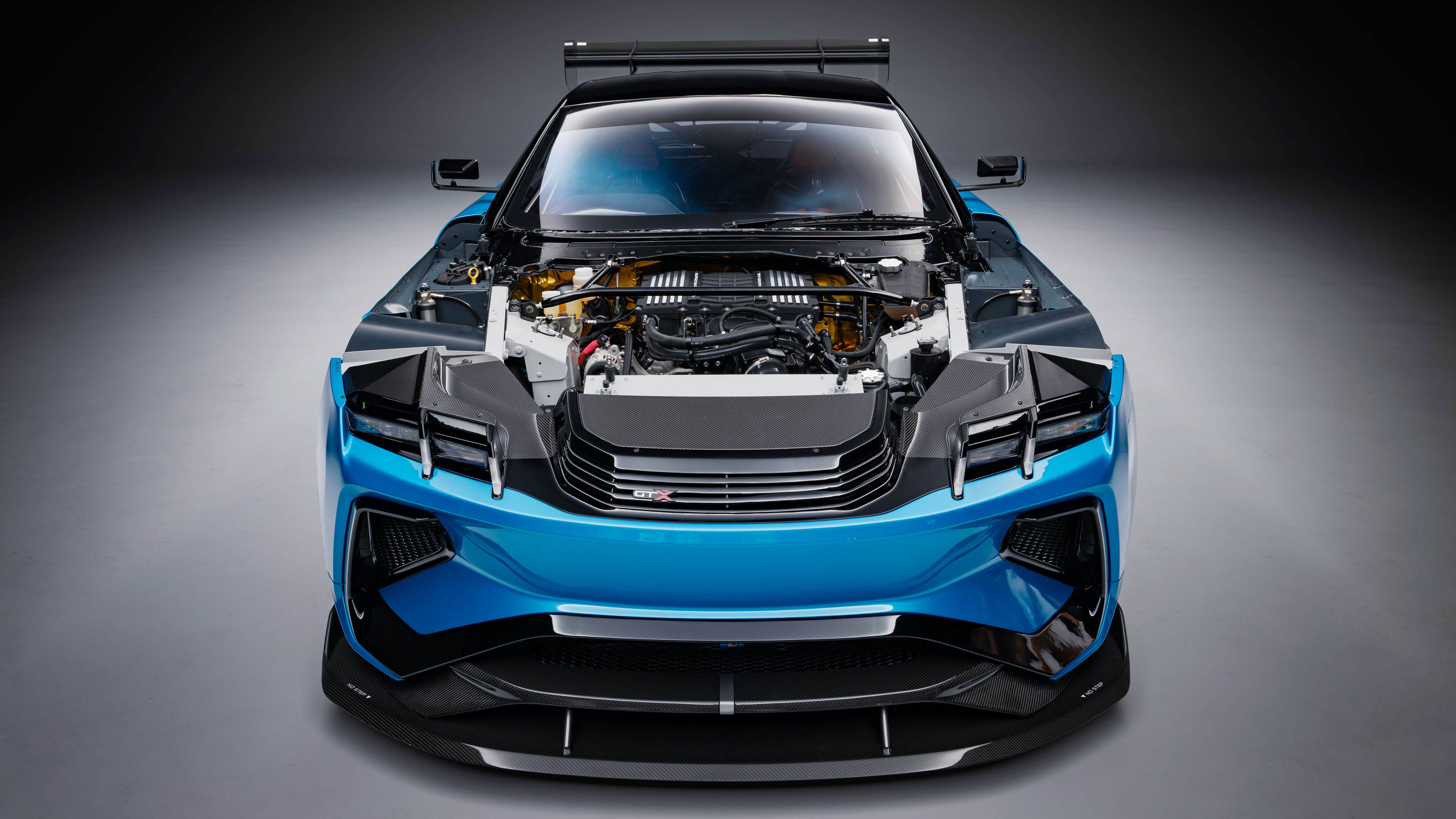 Jensen Interceptor GTX - engine