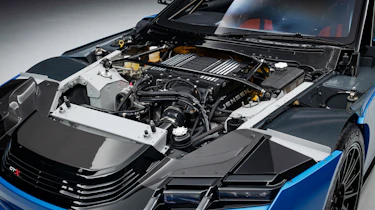 Jensen Interceptor GTX - engine detail