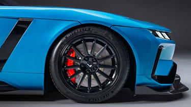 Jensen Interceptor GTX - wheel