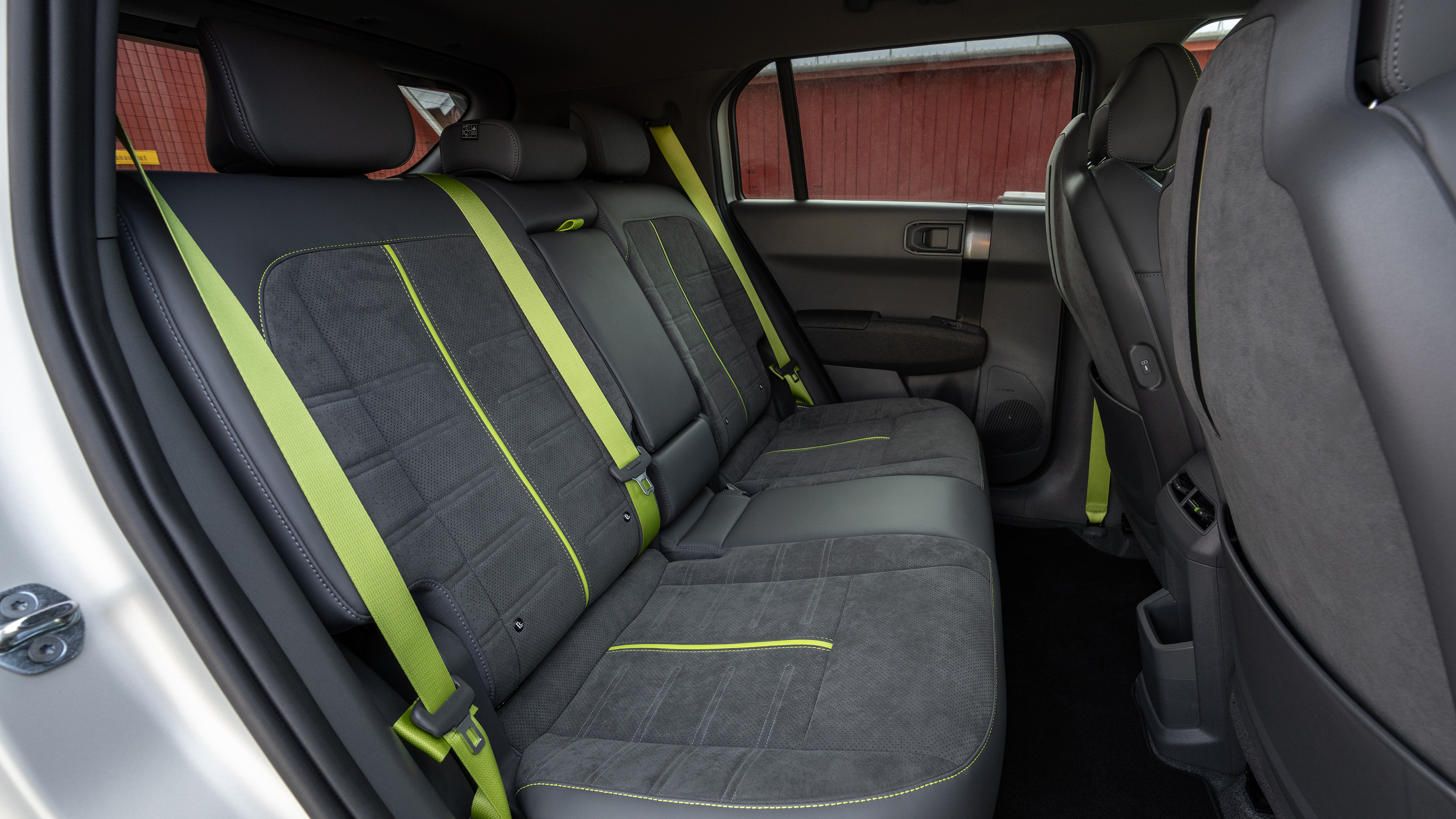 Kia EV3 GT - rear seats