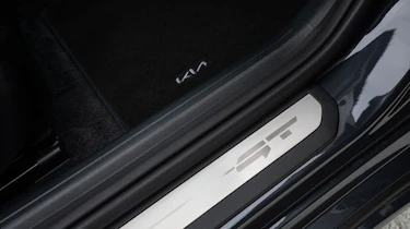 Kia EV4 GT - sill