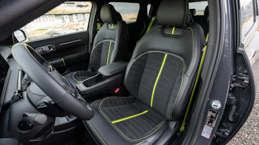 Kia EV4 GT - front seats
