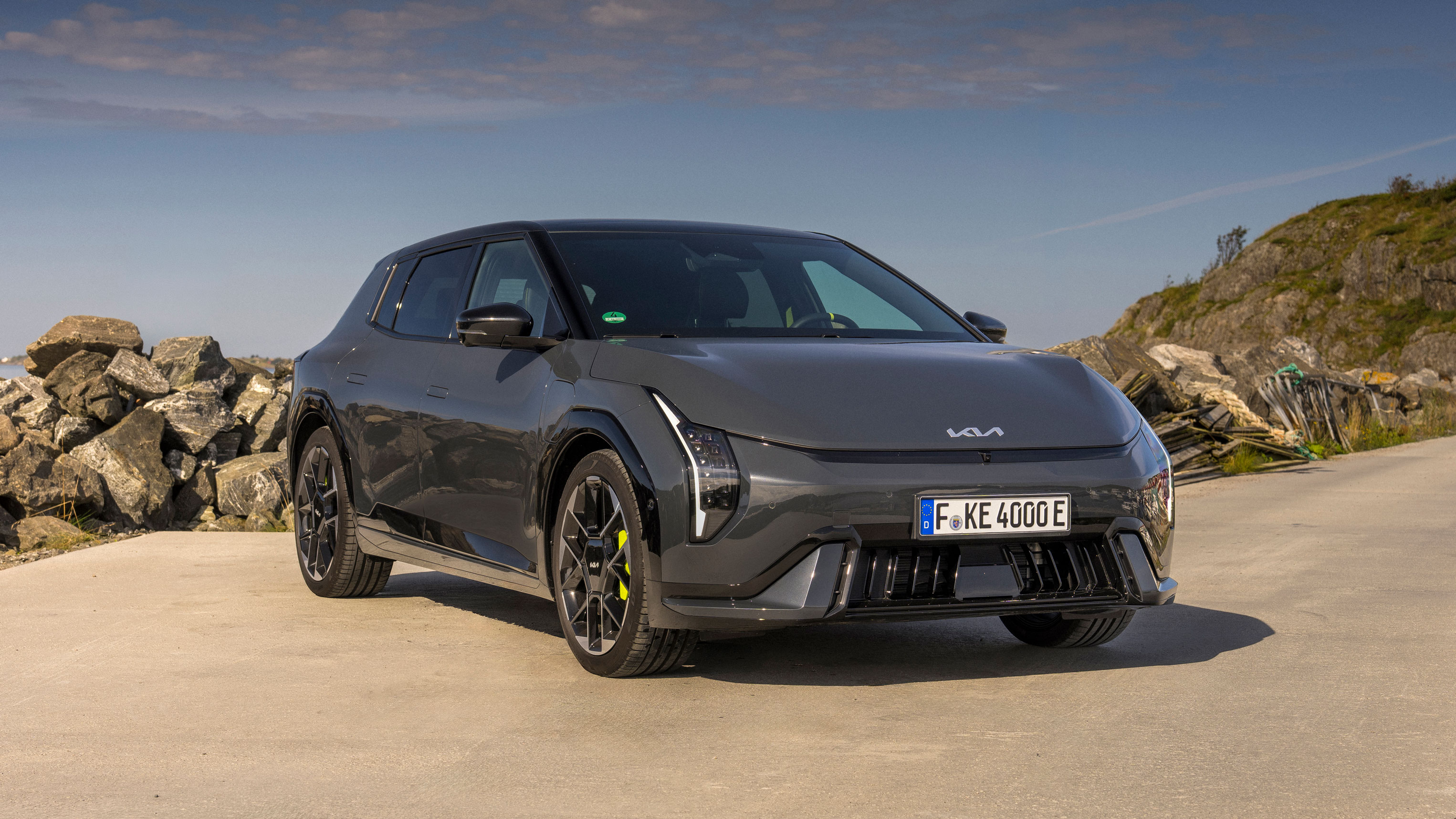 Kia EV4 GT - front static