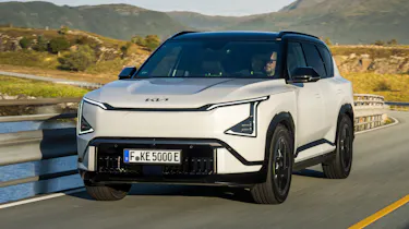 Kia EV5 GT - front