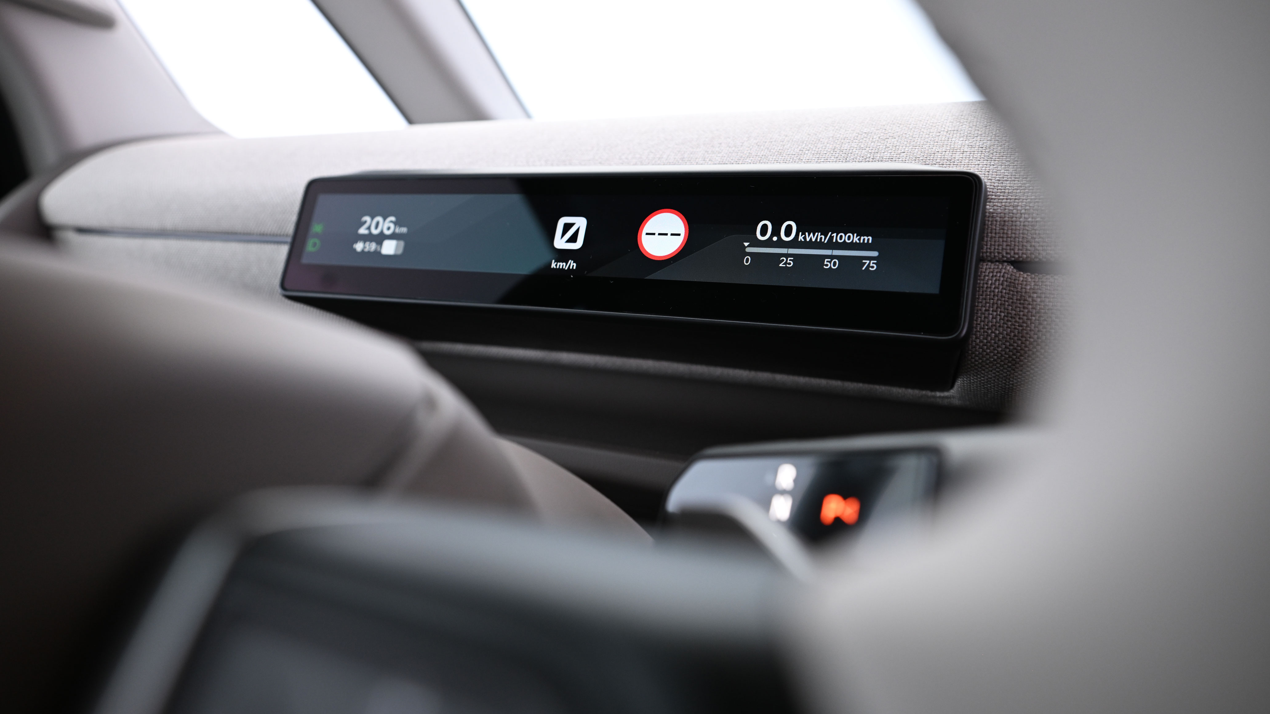 Kia PV5 Passenger - dials