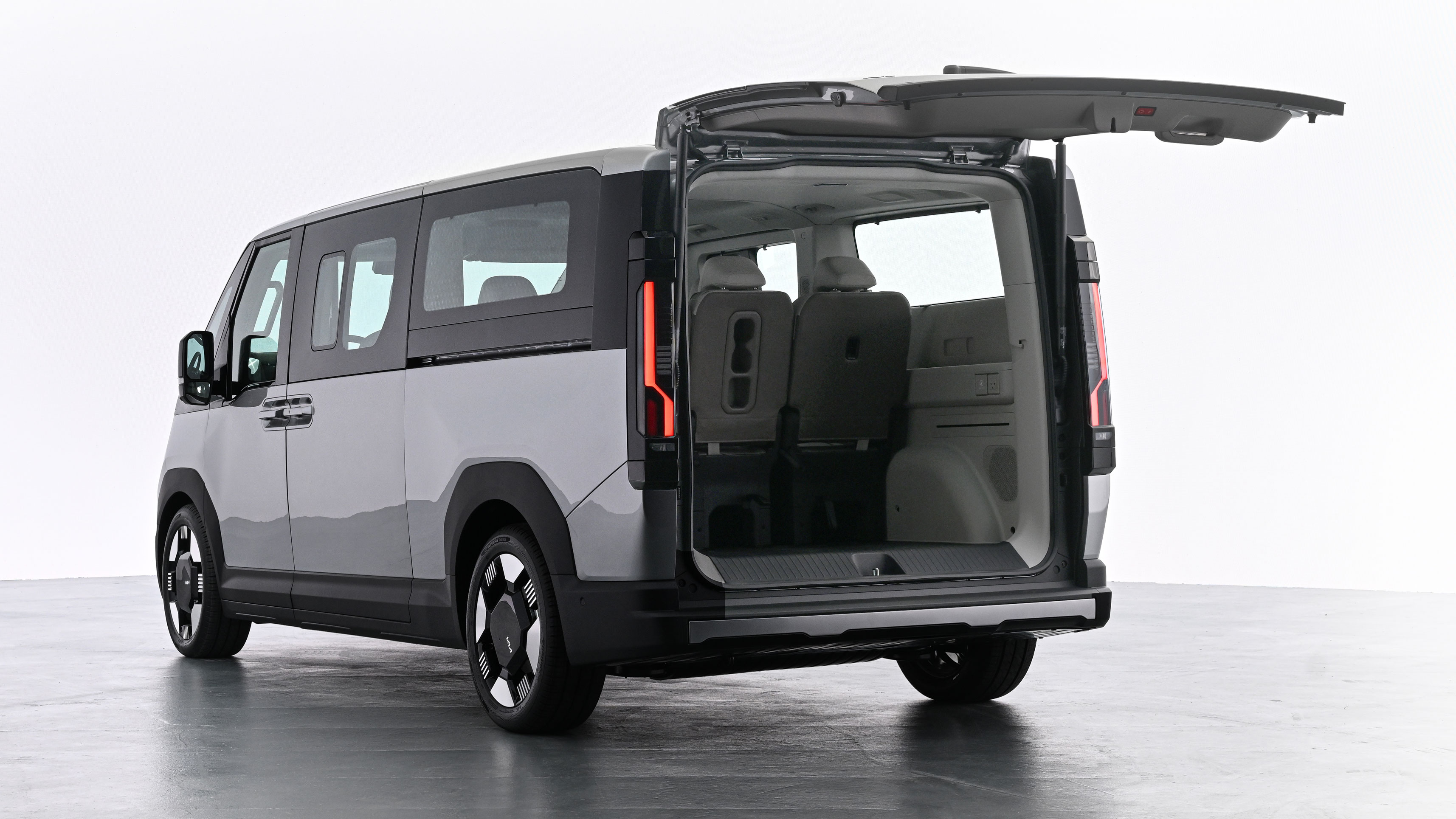 Kia PV5 Passenger - rear static
