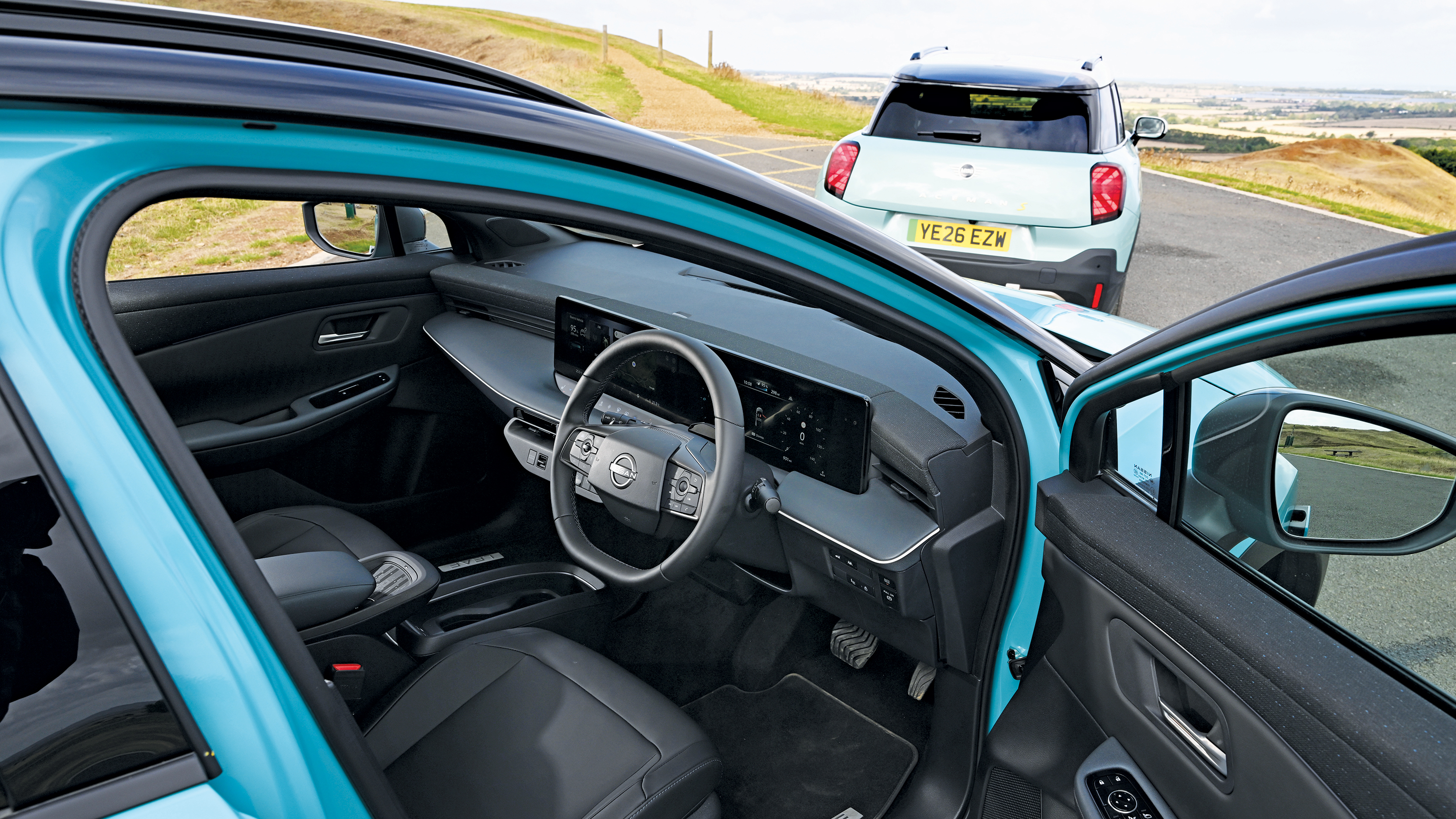 MINI Aceman SE Exclusive - Leaf interior